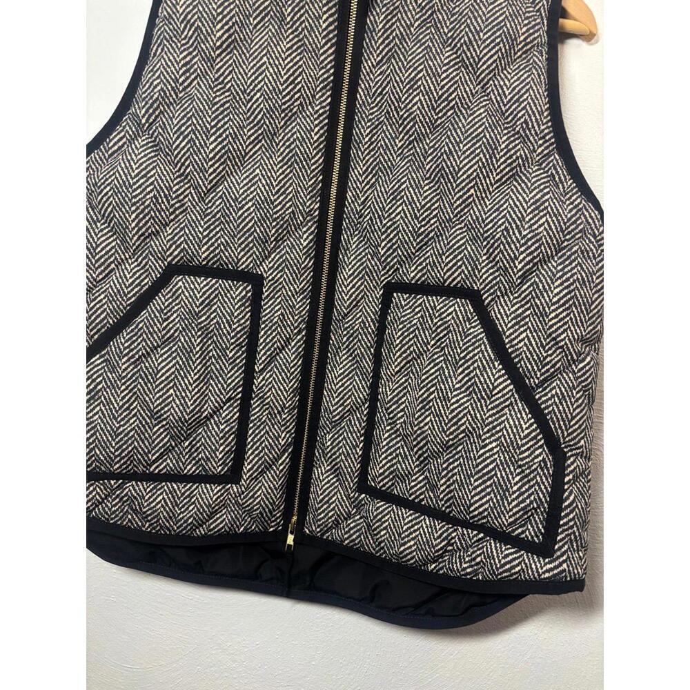 J.Crew Printed Puffer Vest Size Large - Picture 2 of 7
